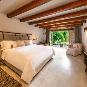 Habitación con Cama King